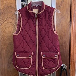 Takara Maroon Vest